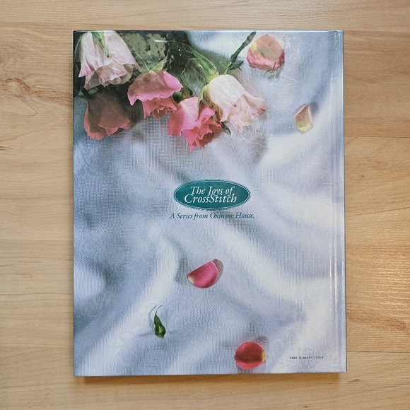 Hardcover "The Best of Vanessa-Ann’s Cross Stitch Collection" - Picture 2 of 8